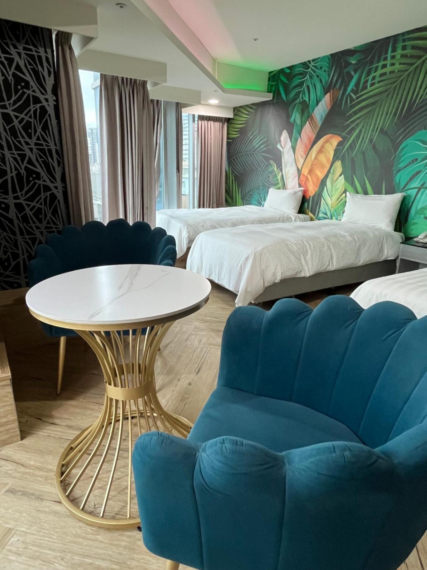E Lim Hotel Чжунлі Екстер'єр фото